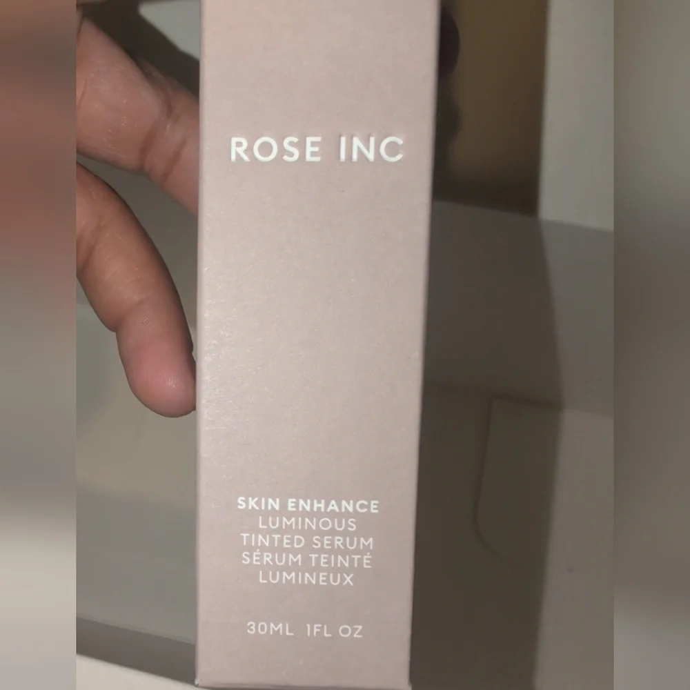 Rose Inc skin Enhance Luminous Tinted Serum- 110
